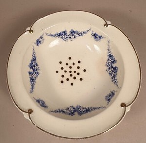 Antique Sieve Bowl, Blue Floral Pattern, 4 Pedestal Legs
