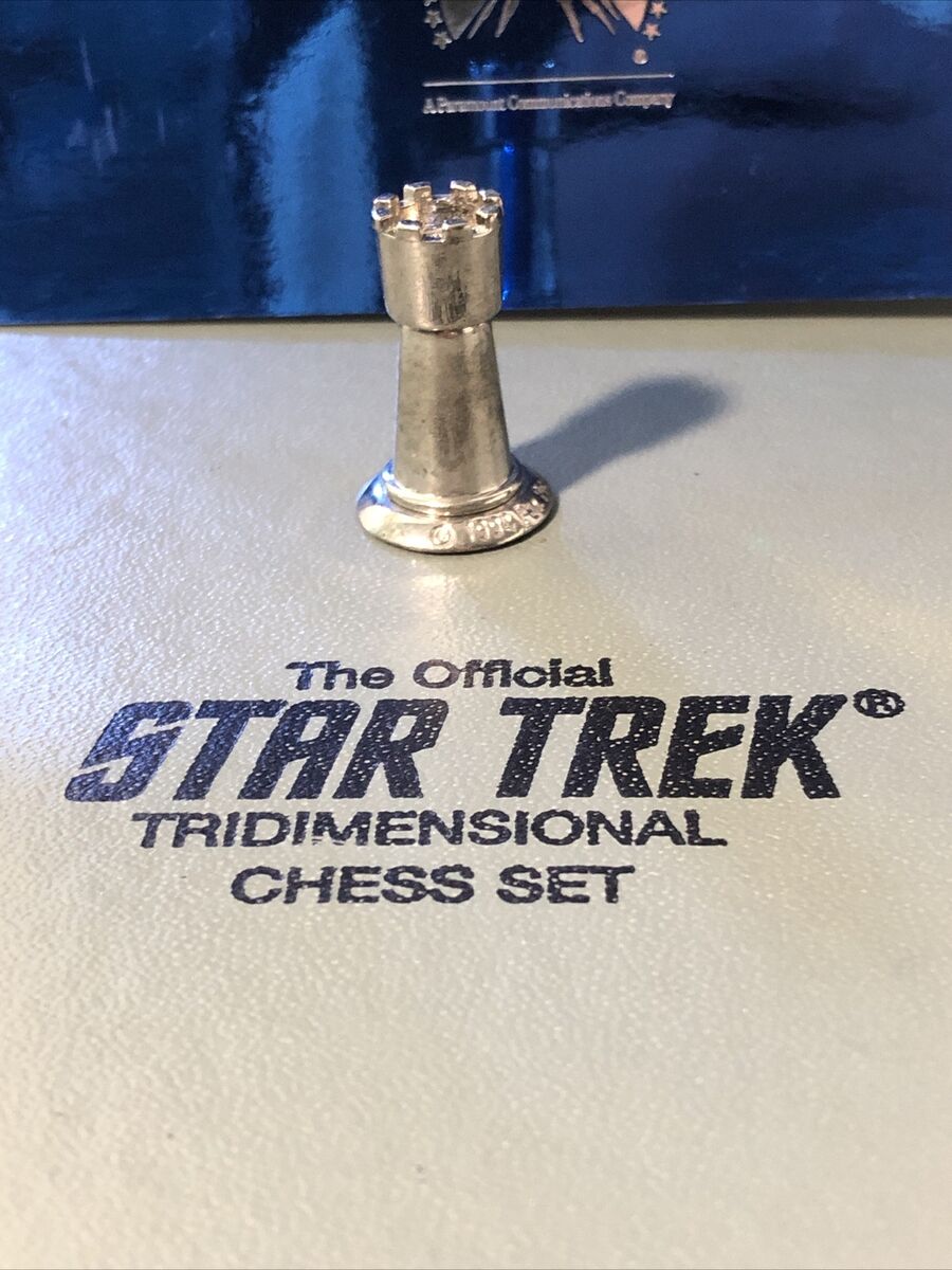 Star Trek Tridimensional 3D Chess Silver King. Single Piece 1994