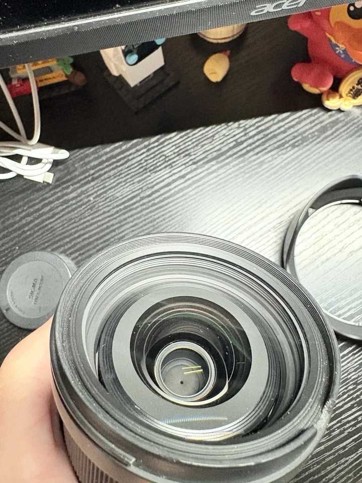 Lente zoom artístico Sigma 24-70 mm f/2,8 DG DN para cámaras sin espejo Sony con montura E Foto 4 de 4