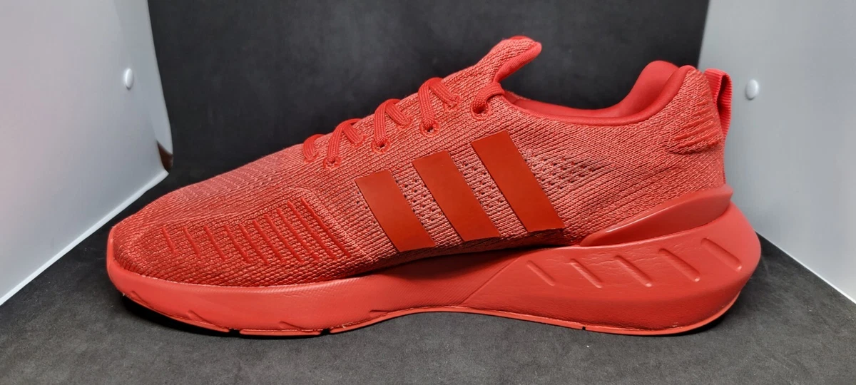 Swift run red 2025