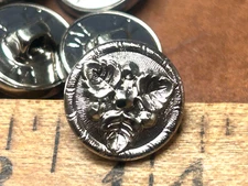 metal tri leaves buttons silver shank 5pcs 5/8"