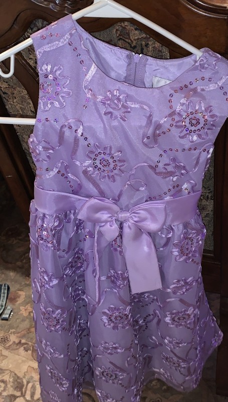 Rare Editions Girls Size 5 Formal Wedding Dress Purple 28’ Sparkles Rhinestones