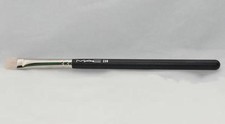 NEW MAC 239 Flat Eye shader eye shadow Brush for face makeup new   