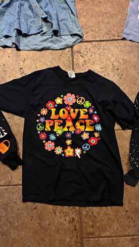 Love Peace Floral Peace Sign Graphic Print Short Sleeve Crew Neck T-Shirt L