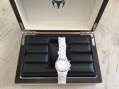 Montre Technomarine céramique blanche état neuf valeur 1400 euros - Photo 1/4