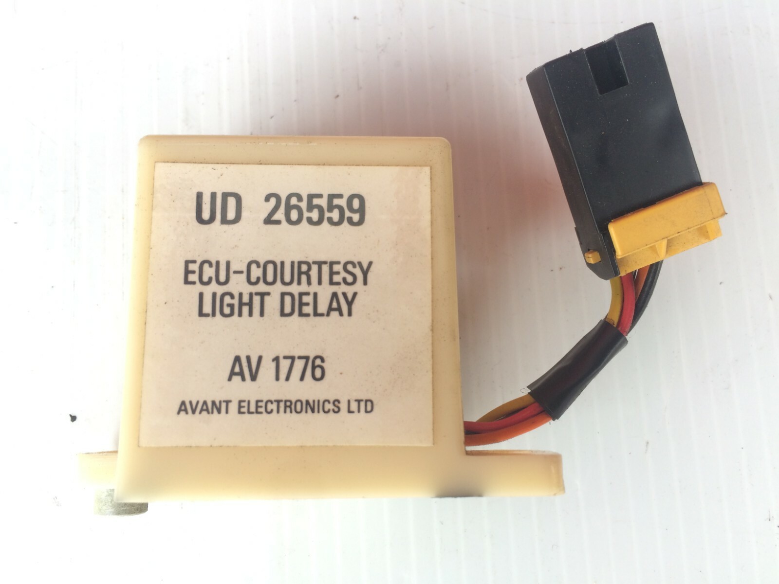 BENTLEY MULSANNE ROLLSROYCE SILVER SPUR interior light delay unit relay UD26559 eBay