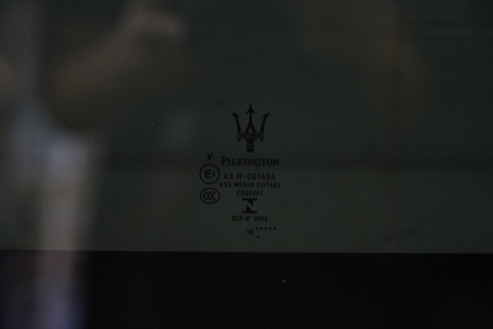 2014 - 2022 Maserati Ghibli M157 Sunroof Sun Roof Glass OEM 52k