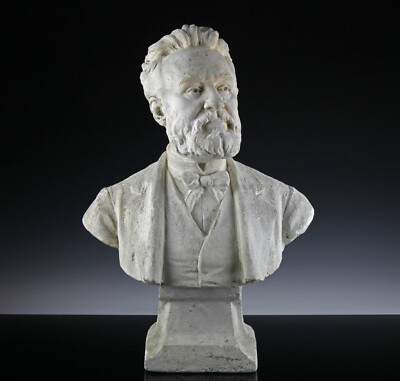 Stuck Büste Victor Hugo von Leon Fagel 1851-1913  um 1890 Thieme/Becker