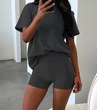 Casual Two-Piece Knit Lounge Set in Charcoal Gray Large