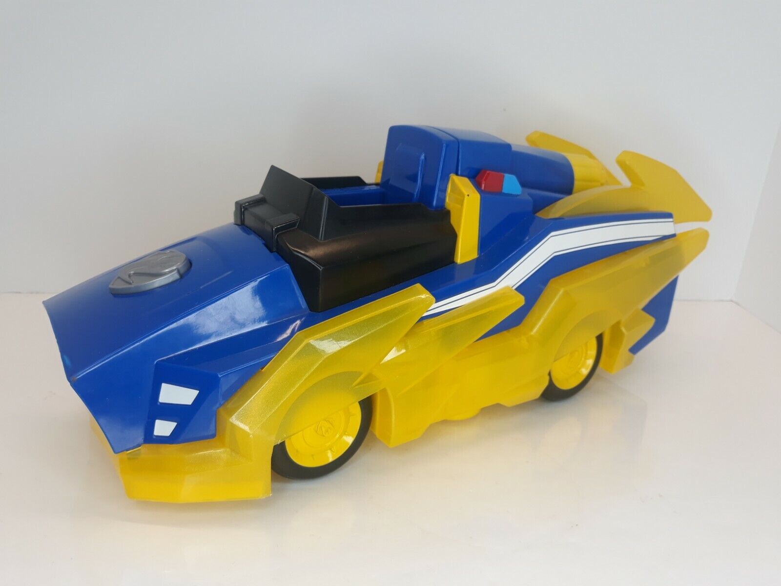 Paw Patrol, Mighty Pups Charged Up Chase Transforming Deluxe Vehicle with Lig...