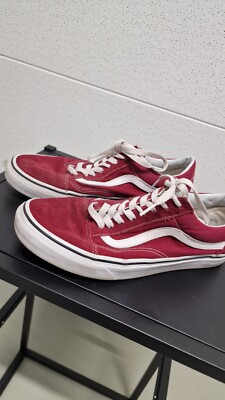 Vans Old Skool Sneaker | Größe 43 | Weinrot/Weiß | Klassiker im Skater-Stil