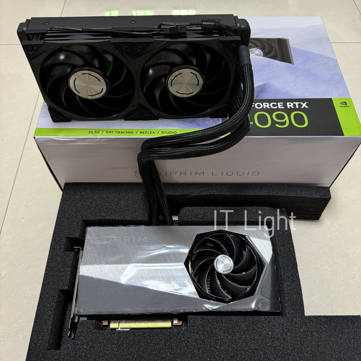 Clearance* (FOR PARTS) MSI RTX 4090 SUPRIM LIQUID (No Core & VRAM