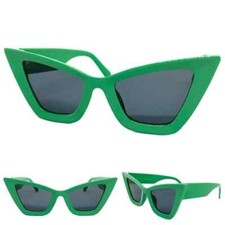 OVERSIZED Exaggerated Classy Elegant Modern Retro Cat Eye SUNGLASSES Green Frame