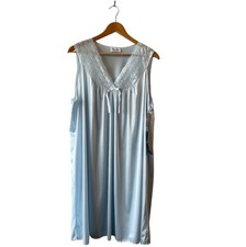 Vintage Vanity Fair Lace Trim Light Blue Feminine Nightgown Large NWT
