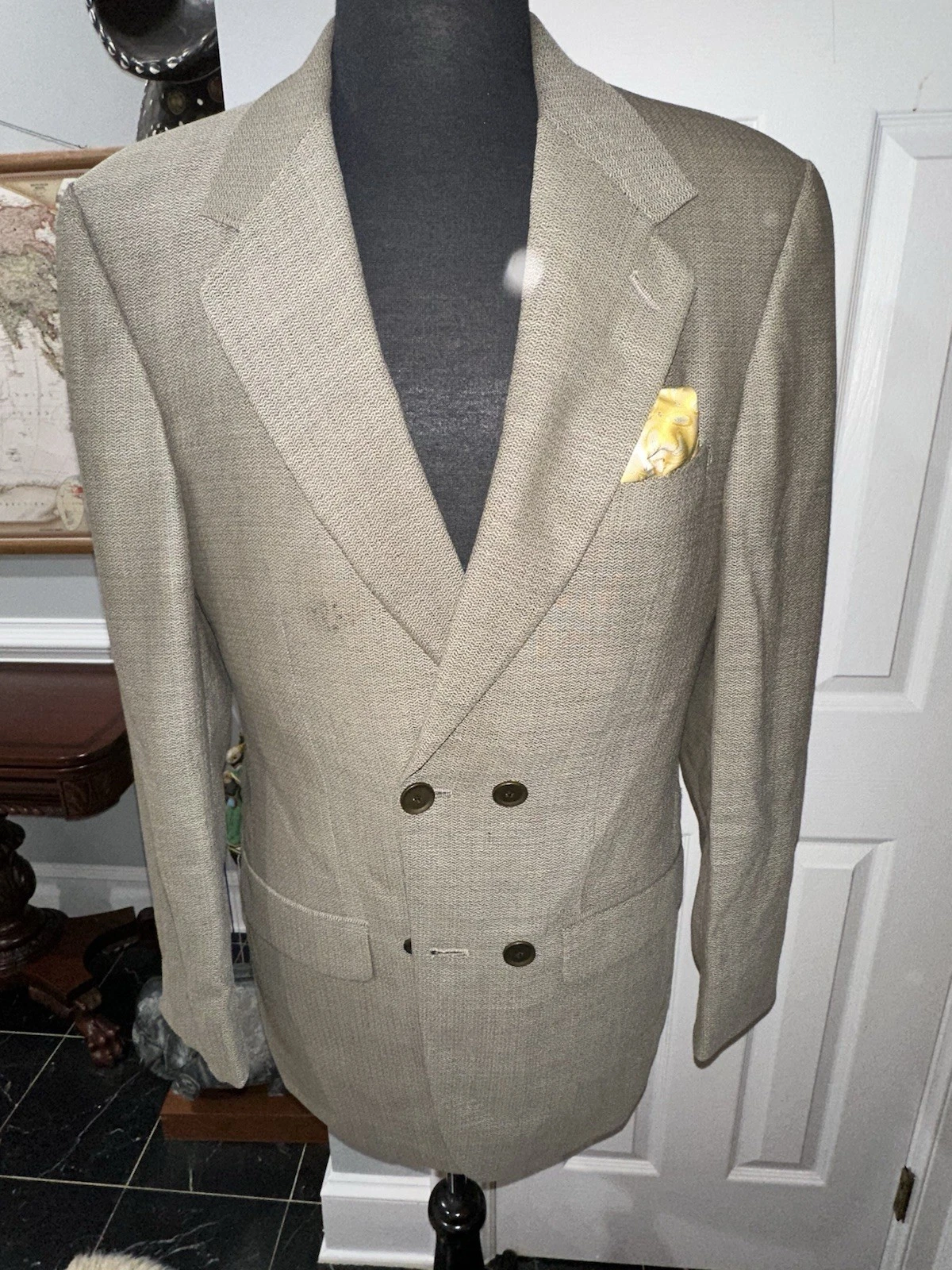 ULTIMO UOMO, DOUBLE-BREASTED, SOLID GRAY, BESPOKE WOOL BLAZER Size: 40L