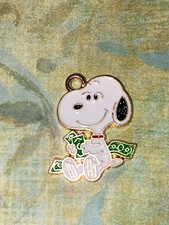SNOOPY NEW Small Charm PAYDAY Craft  Collect