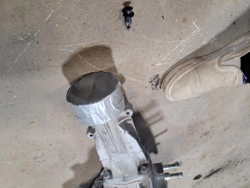 Transfer Case Fits 10-22 LEXUS RX350 2046750 - Image 4 of 4