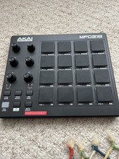 Akai MPD218 Midi Pad Controller