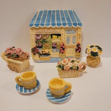 New in Box Vintage Miniature Tea Set The Flower Shop 10 Piece Set 4 " 1996