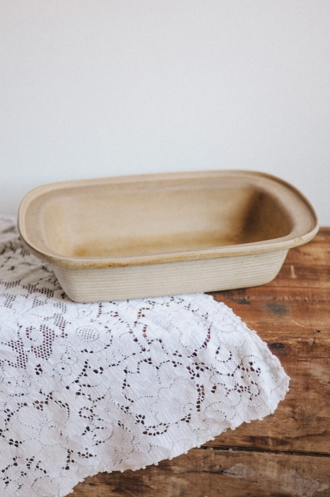 Pampered Chef Stoneware Roasting Pan – Family Heritage Classic Collection