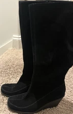 Aerosoles Gather Round Boots Womens Size 8.5 Black Suede Wedge Heel Tall Zip