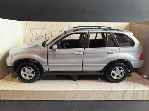Maisto BMW X5 E53 Argento (n. 31954) 1:24 - Foto 5 di 6
