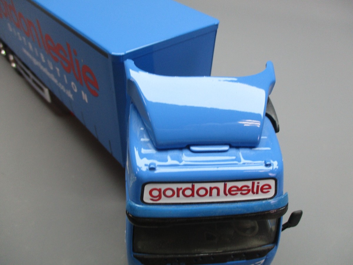 Semi-remorque Volvo FH12 Eligor 1/43 – Gordon Leslie – Bleu, Collection