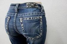 NWT Miss Me Women's Blue Floral Embroidered Border Jeans - Boot Cut - MY3013B2