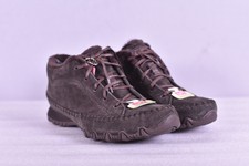 skechers women's bikers totem pole chukka boot