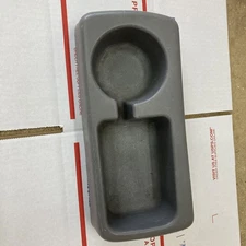 92-96 FORD F150 F250 CUP HOLDER LIGHT GRAY 92-96 F150 F250 CUP HOLDER OBS