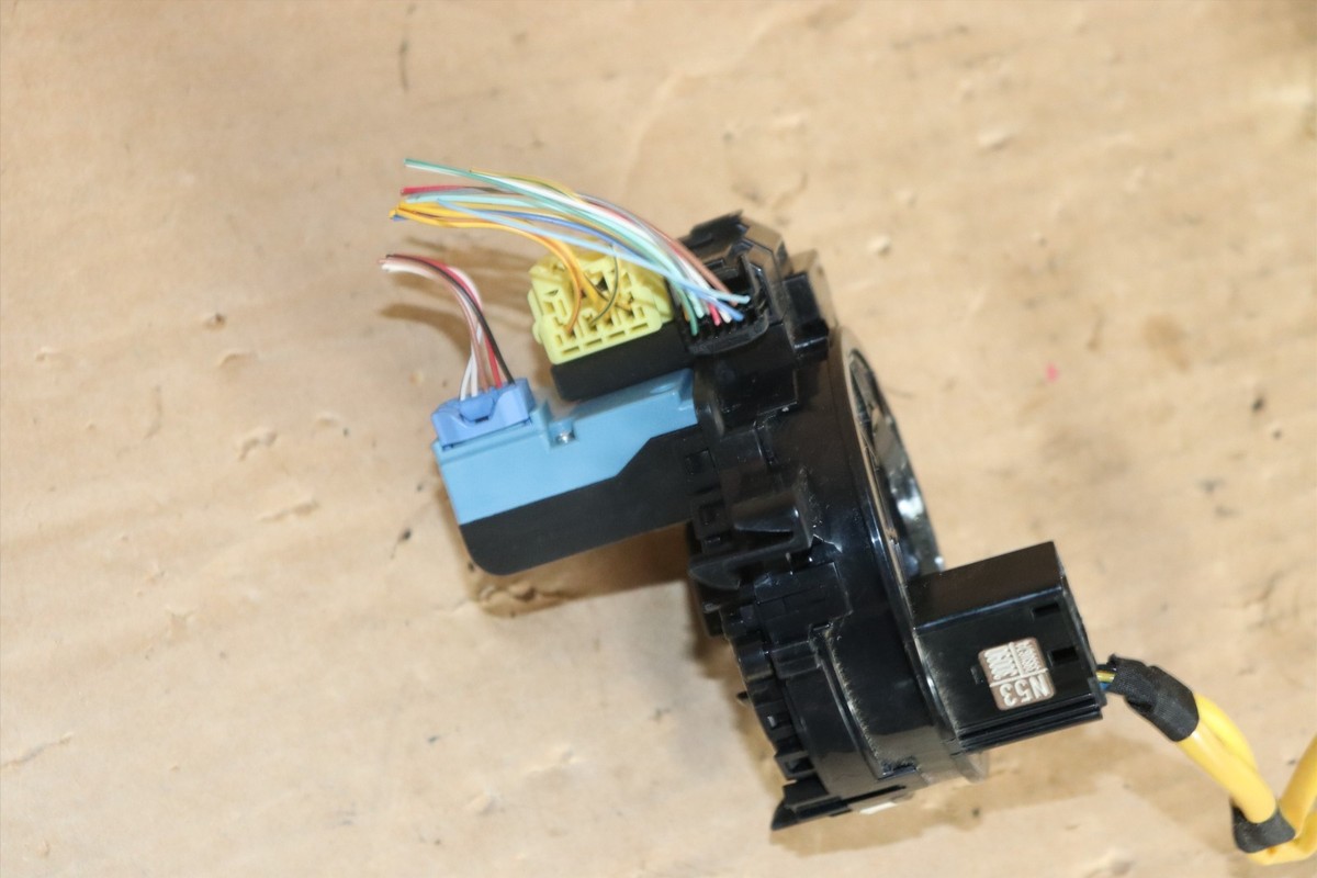 トヨタ スイッチセンサー 89245-30110 2015 Scion tc Clock Spring Steering Angle Sensor OEM 89245-30110
