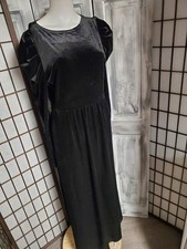 Zesica NWT black Velvet Long Sleeve Maxi Dress L GOTHIC Steampunk Witchy no belt