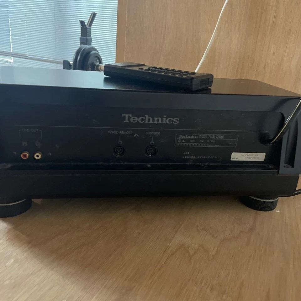 Technics SL-P1200 Professional CD Player Tested Working From Japan Used - Image 3 of 4