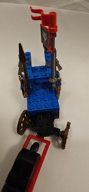 1992 LEGO SET 6038 CASTLE WOLFPACK RENEGADES COMPLETE MANUAL AND EXTRA PARTS