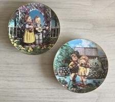 Set Of 2 | Vintage MJ Hummel | Little Companions Plate Collection | plate#B6445