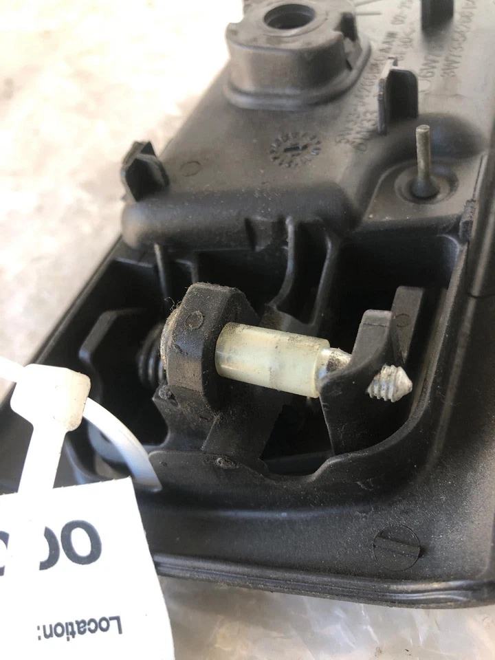 Manija de puerta trasera interior pasajero derecho OEM FORD CROWN VICTORIA 2006-2011 Foto 4 de 4