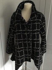 ‘neslay’ Ladies Coat, Size 1/2