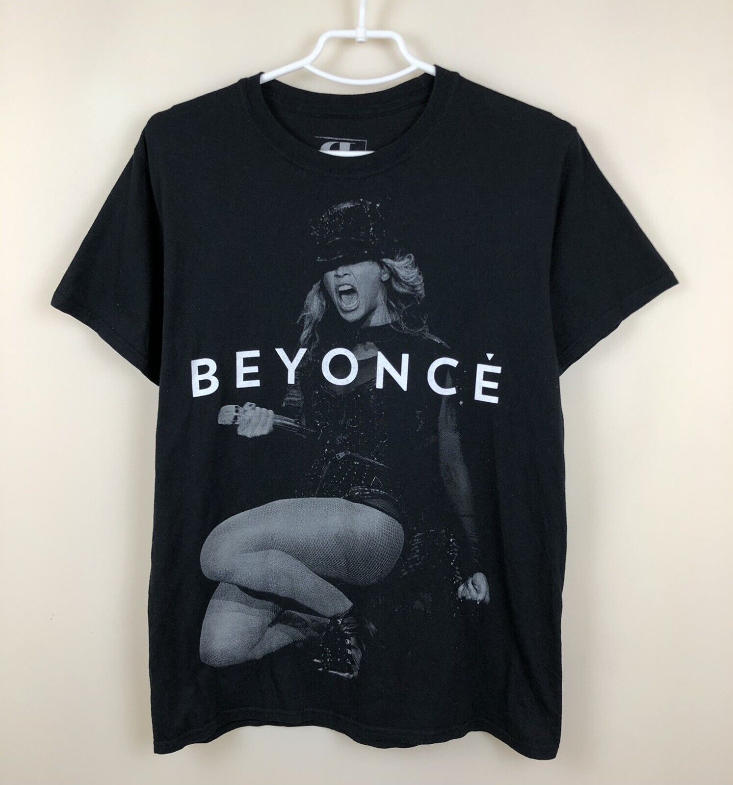 2014 BEYONCE On Deluxe The Run Max 87% OFF Tour Shirt Pop Unisex T Sz. M Musi