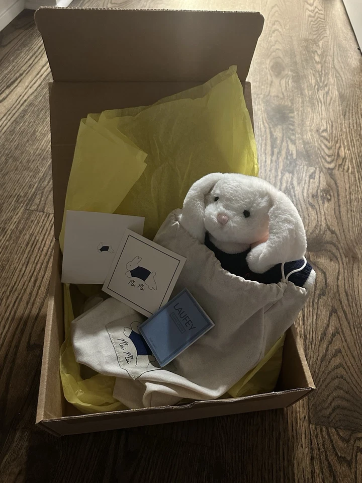 Mei Mei the Bunny Laufey 10-inch Plush Collectible - Image 2 of 3