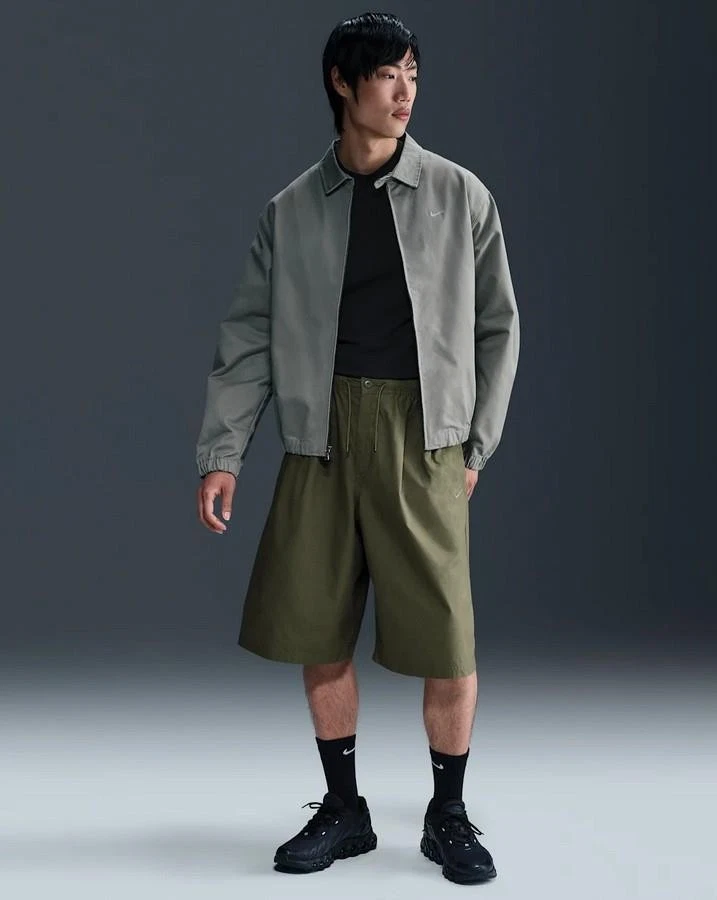 NEW $70 NIKE CLUB OVERSIZED WOVEN SHORTS BAGGY FIT OLIVE GREEN HJ2540-222 MEDIUM
Opens in a new wind