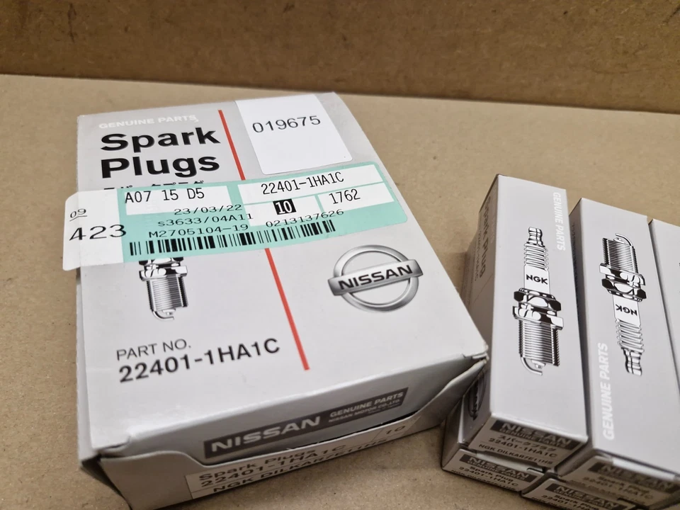 Nissan Micra K13 Note E12 Spark Plug X10 NGK DILKAR7E11HS 224011HA1C Genuine OEM - Image 3 of 4