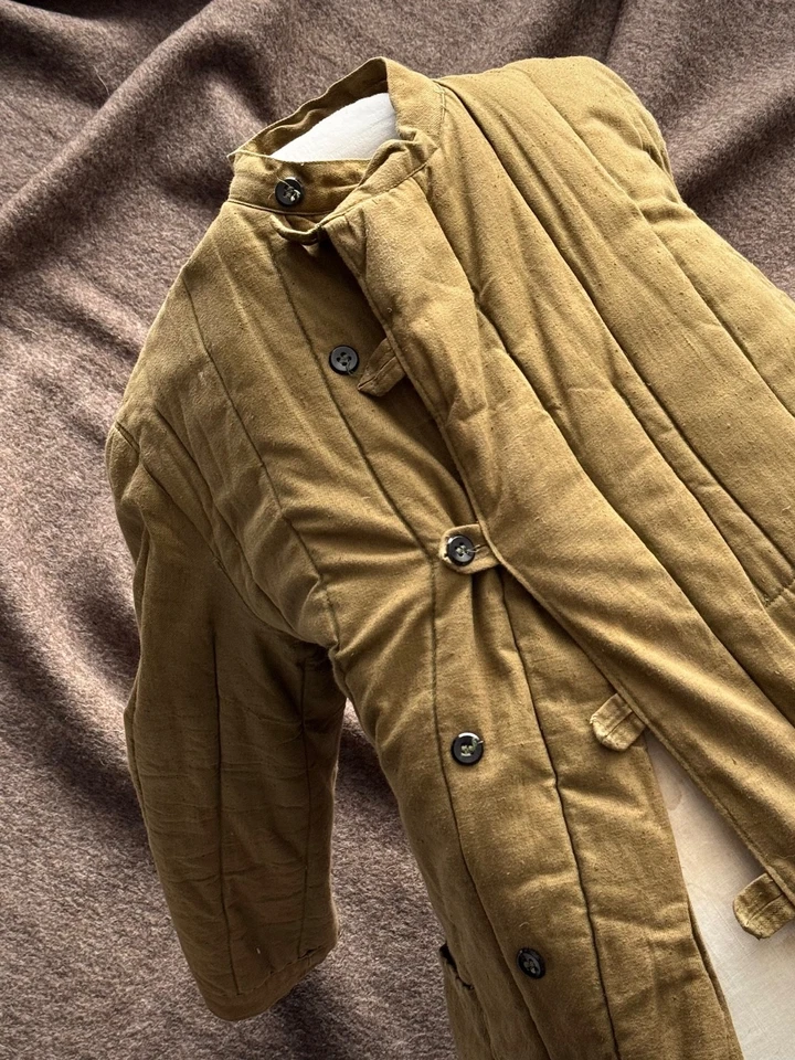 Chaqueta 'Telogreika' vintage de la Unión Soviética de la URSS de los años 70 Foto 3 de 4