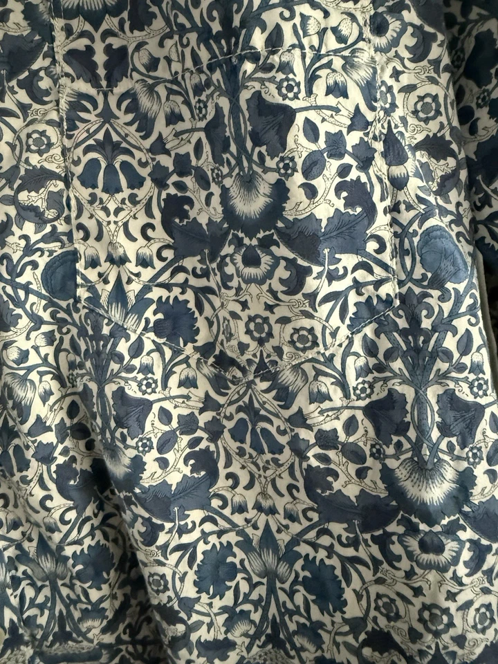"Blusa con botones Liberty London de lino lawn algodón azul blanco 16 22,5"" Pit to Pit" Foto 3 de 4