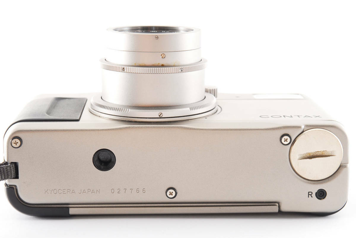 Contax TVS II D Point & Shoot 35mm Film Camera Body Used Contax TVS II D Point & Shoot 35mm Film Camera Body Used