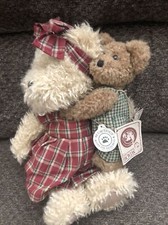 2000 Boyds Bears Momma McNew with Hugsley 10