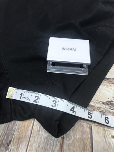 H&M Womens Cuffed Shorts Black USA Size 8 - Picture 7 of 7