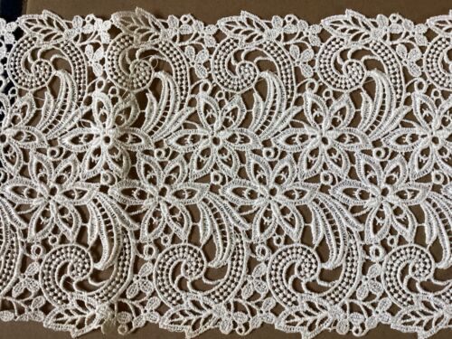 6 YDS VINTAGE GORGEOUS SCALLOPED CREAM COTTON VENISE LACE EDGE - Picture 2 of 3