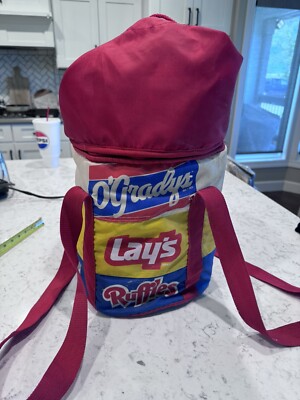 Vtg 1985 O'Gradys, Lays, Ruffles Picnic Cooler Bag Backpack W 4 Cups & Plates