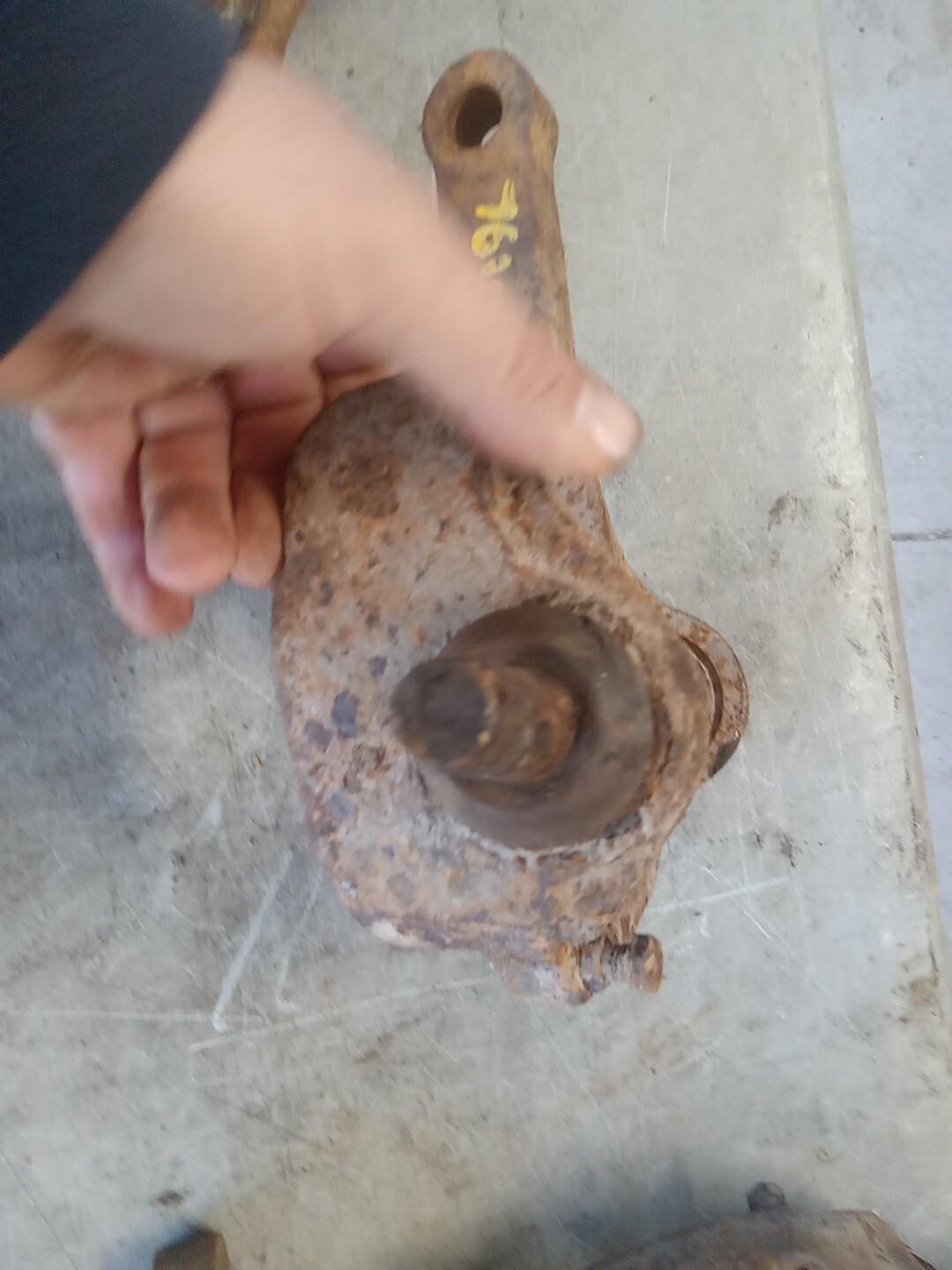 Dana 44 steering knuckles set of 2 C36519 And C36520 eBay