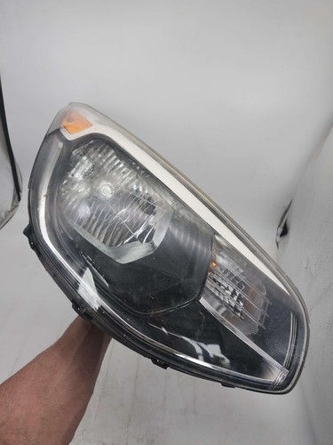 14 19 KIA SOUL Headlamp Assembly Right OEM D0125